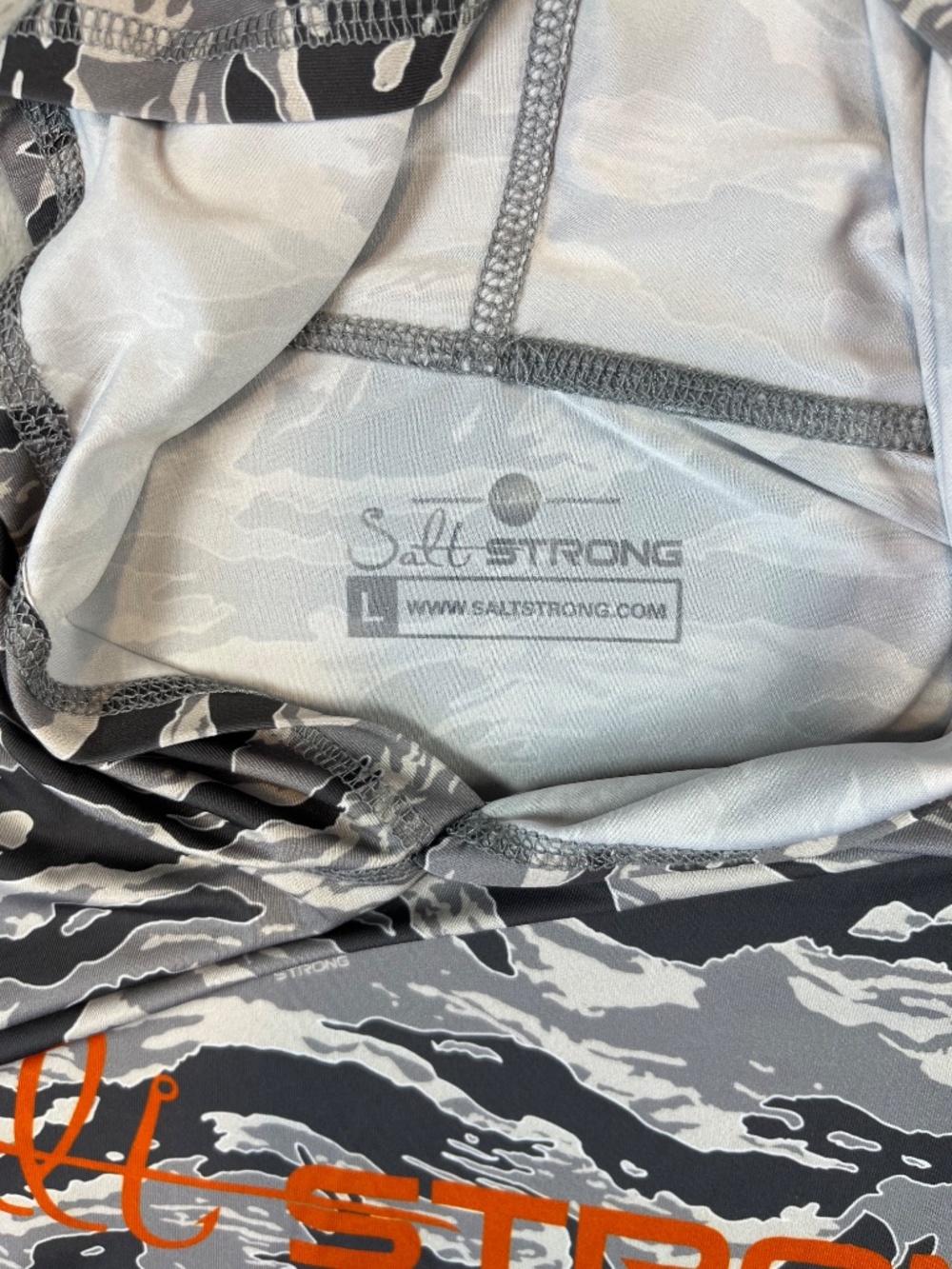Mens Salt Strong Lightweight Performance Fishing Hoodie UPF Camo Sun Shirt sz L - Picture 2 of 8